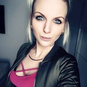 BloomingLady2